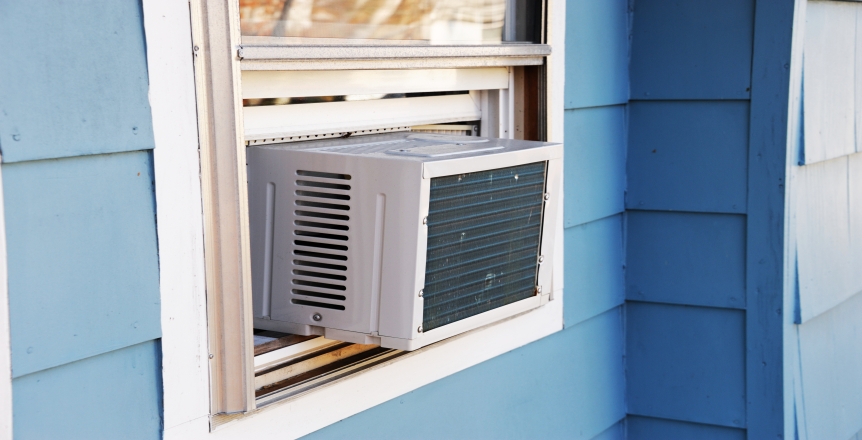 Affordable window AC unit from IWAE