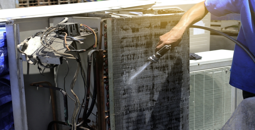 clean an air conditioner