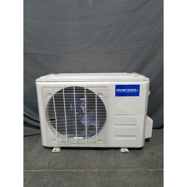 grade-a-12k-btu-19-seer-mrcool-advantage-ductless-heat-pump-condenser-with-16-ft-install-kit-115v-sd-sd-a-12-hp-c-115b-ga-01.3471