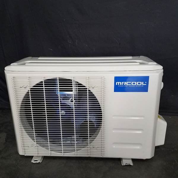 grade-a-12k-btu-22.5-seer-mrcool-olympus-hyper-heat-ductless-heat-pump-condenser-sd-sd-o-hh-12-hp-c-230-ga-01.3670