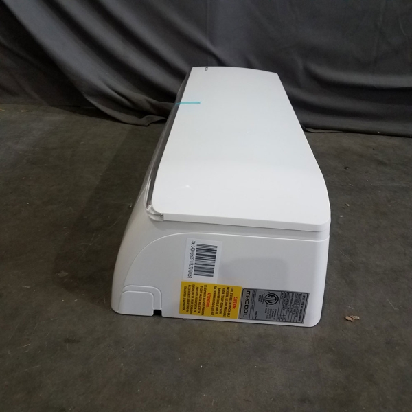 grade-a-12k-btu-mrcool-advantage-ductless-wall-mounted-air-handler-with-wifi-smart-kit-230v-sd-sd-a-12-hp-wmah-230b-ga-01.3471