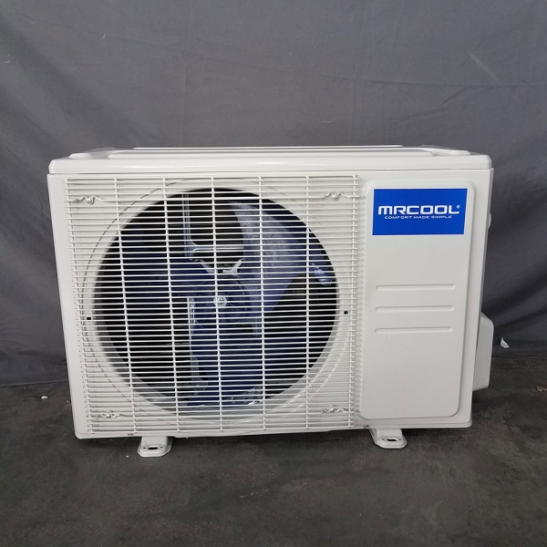 grade-b-12k-btu-21.7-seer2-mrcool-advantage-ductless-heat-pump-condenser-with-16-ft-install-kit-115v-sd-sd-a-12-hp-c-115c-gb-01.3616