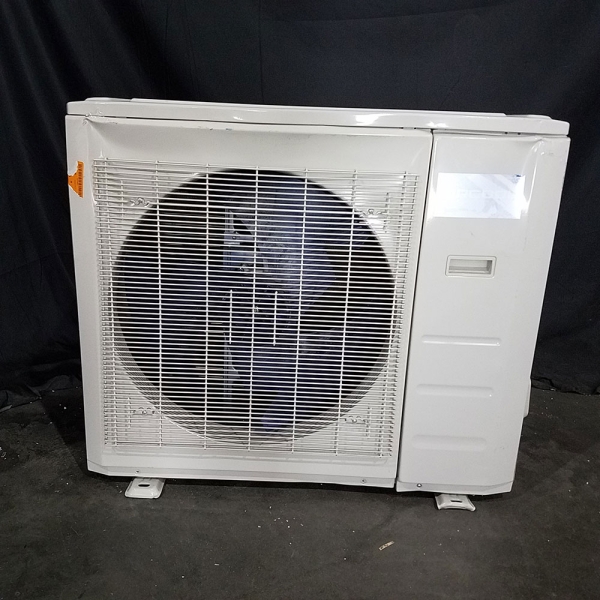grade-b-24k-btu-20.5-seer-mrcool-olympus-hyper-heat-ductless-heat-pump-condenser-sd-sd-o-hh-24-hp-c-230-gb-01.3661